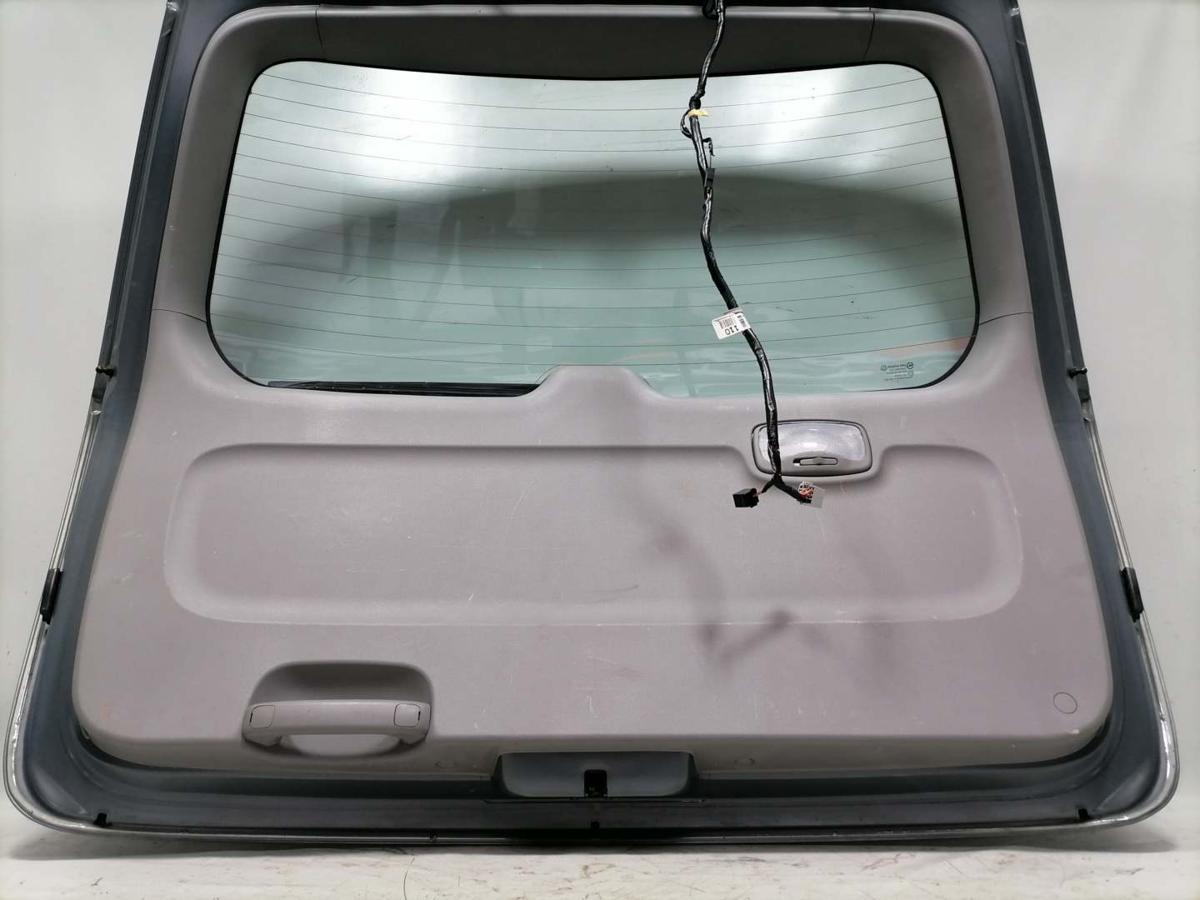 Kia Carnival 2 original Heckklappe mit Heckscheibe Bj.2009